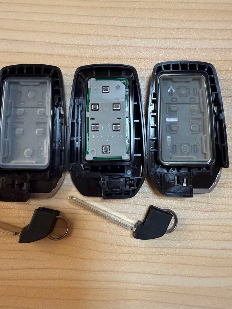 トヨタ純正 アルファード スマートキー (６ボタン) 2個 送料込み