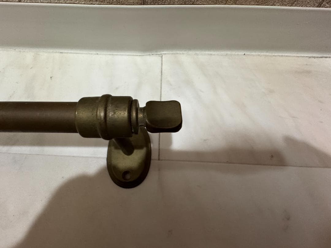 【値下げ】アンティークなタオルハンガー　バー1本