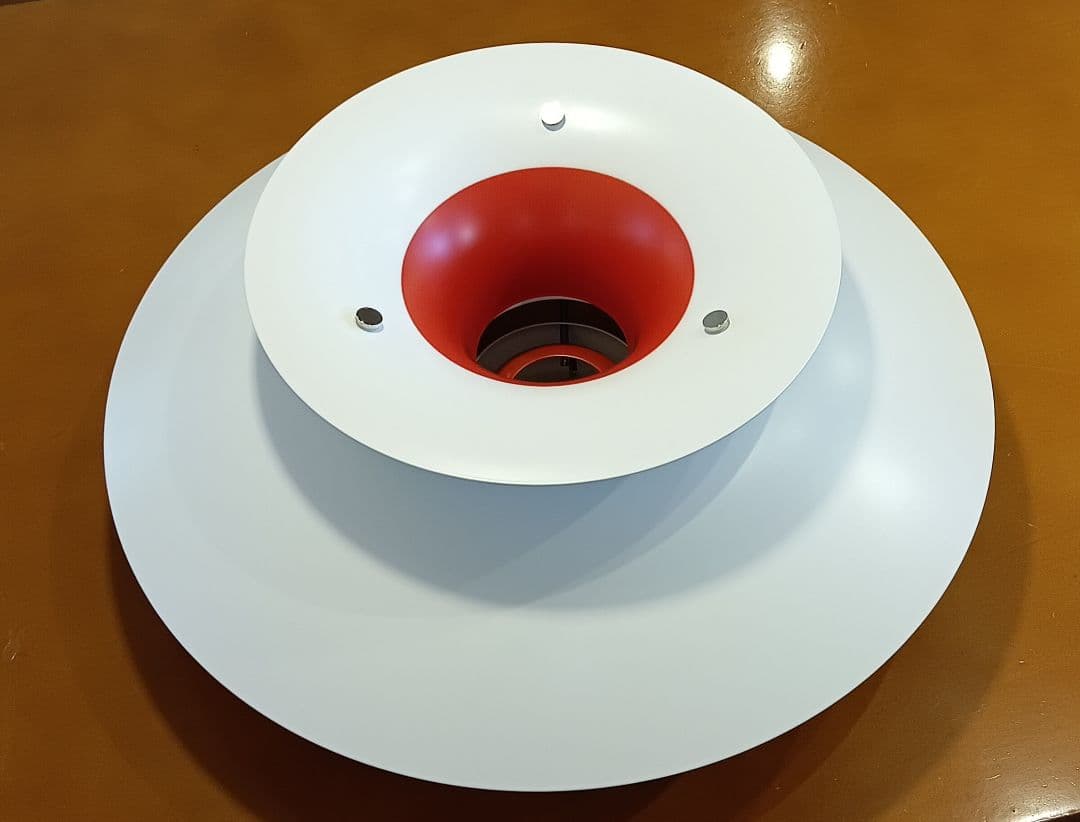 ルイスポールセン正規品　PH5クラシックホワイト