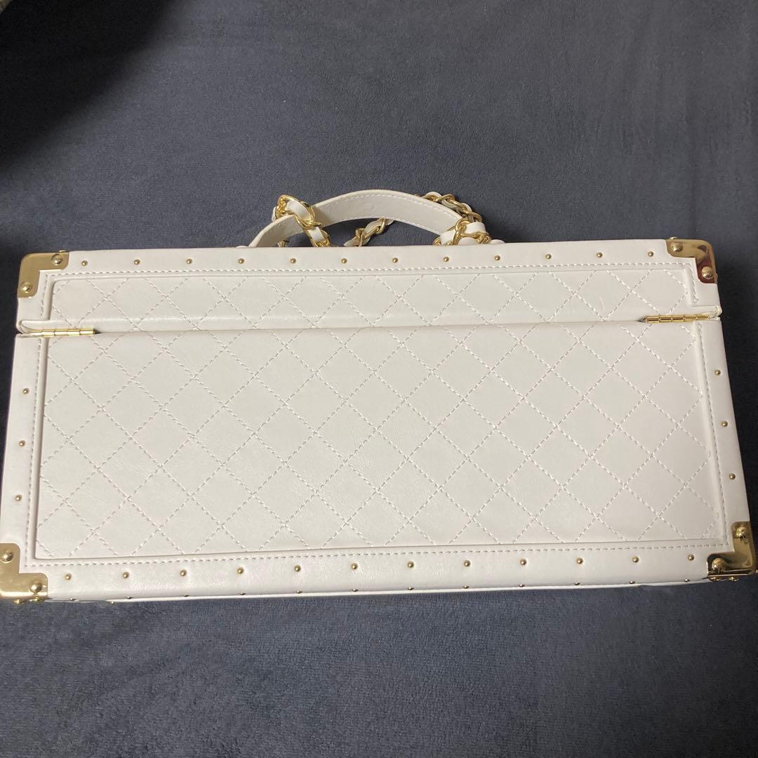 エンジェルシャンパン　ホリデーエディション　レザーラッチ　箱のみ