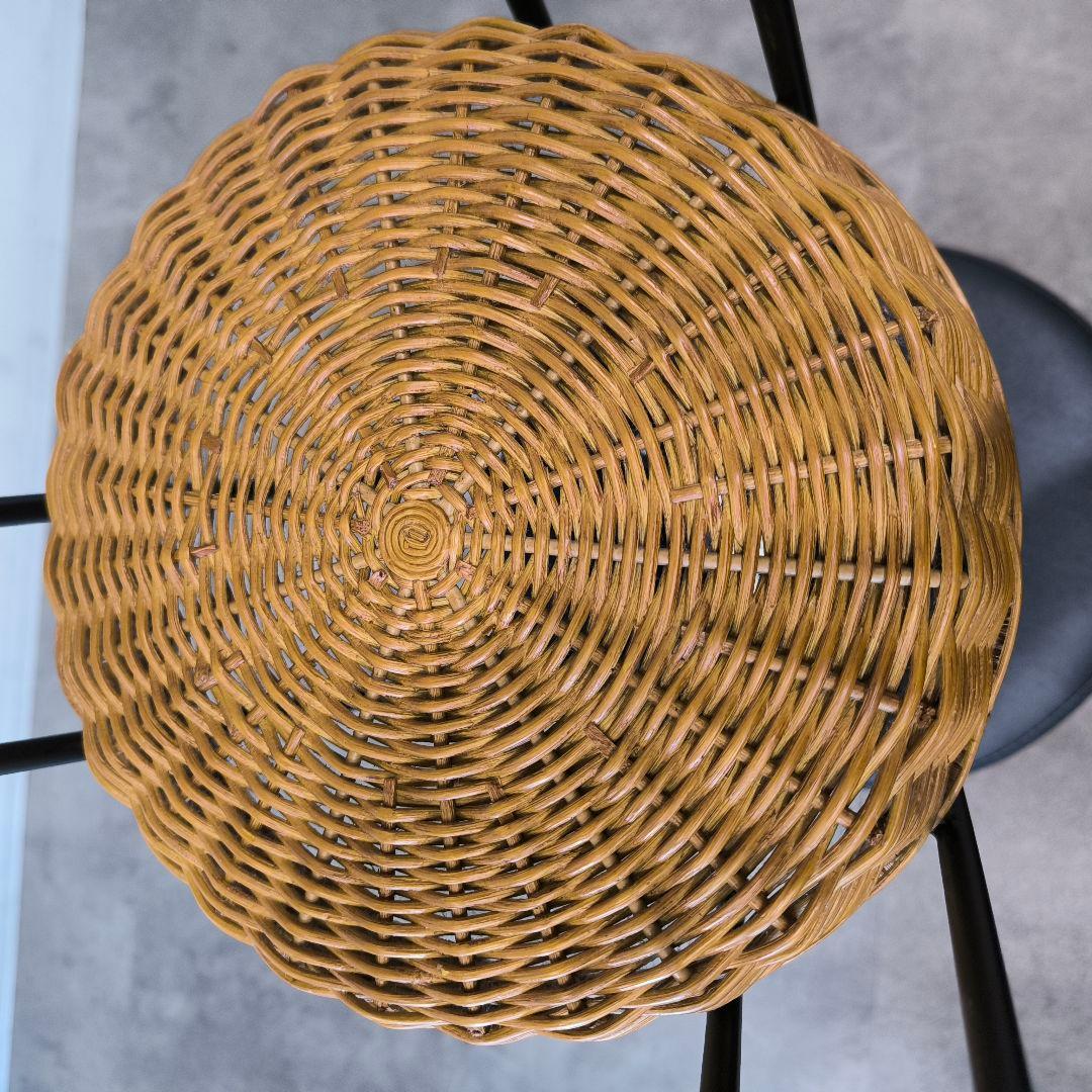 美品　IDEE　イデー　サイドテーブル　アイアン　かご