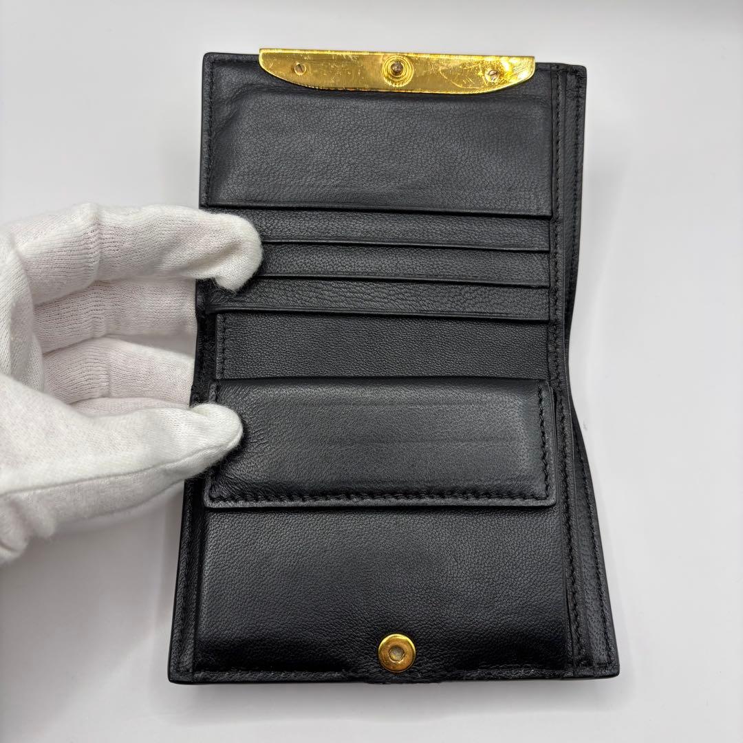 MARNI 二つ折り財布　ブラック　ゴールド　光沢　コンパクト　ウォレット　財布