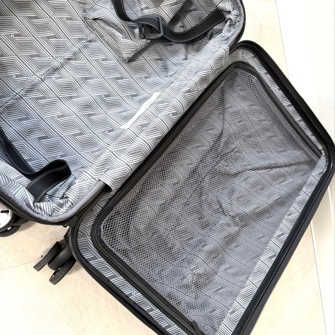 完売品！サムソナイト 機内持ち込み スーツケース キャリー omni2 USB