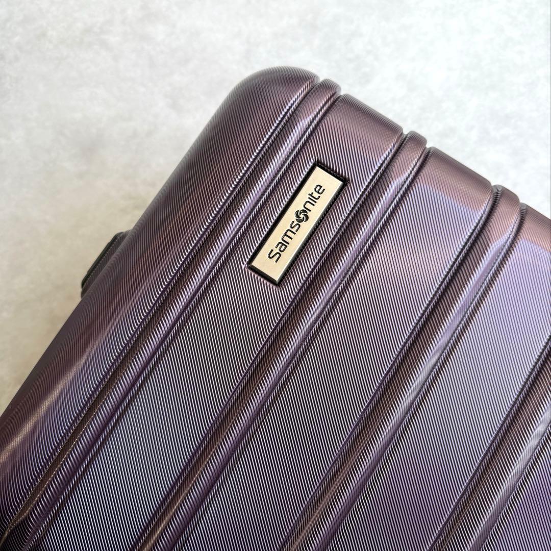 完売品！サムソナイト 機内持ち込み スーツケース キャリー omni2 USB