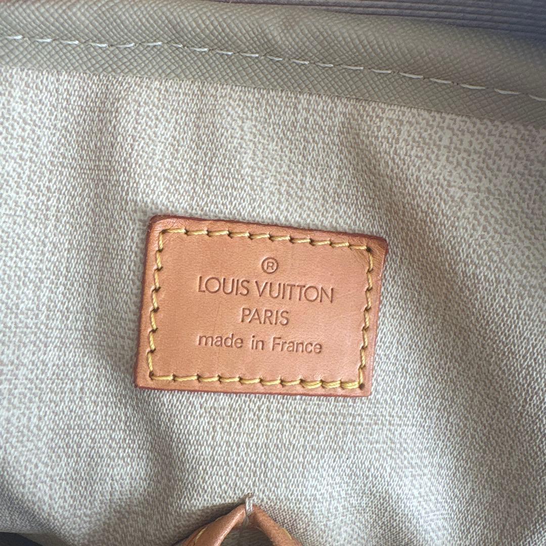 LOUIS VUITTON モノグラム トゥルーヴィル M42228