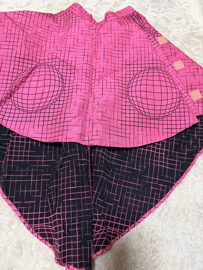 20471120 スカート　ケープ　マント　ポンチョ　蛍光　ピンク　時空　4次元