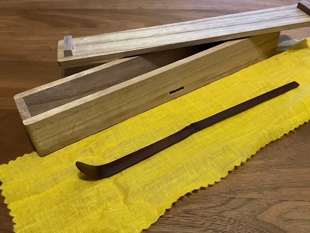 利生男作 輪島塗 金彩蒔絵 茶杓 共箱