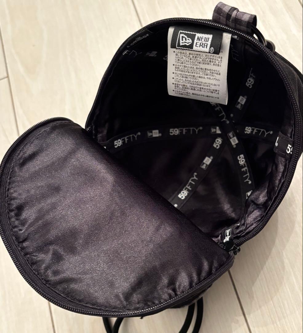 NEW ERA® × familiar コラボ ポシェット