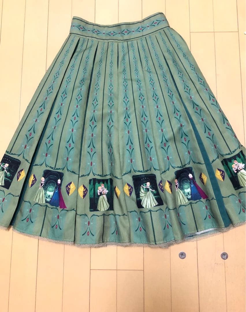 【最安値】シークレットハニー アナ　戴冠式スカート