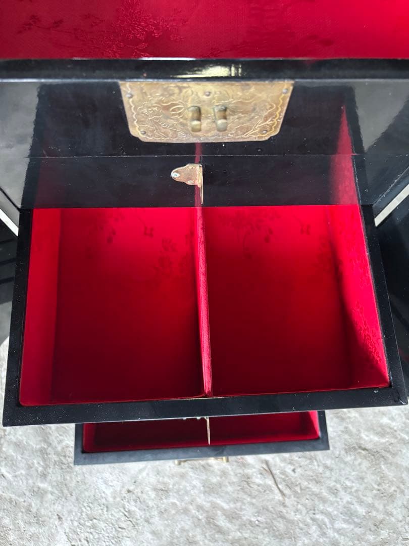 韓国 中国 唐木 螺鈿 象嵌 漆 ジュエリーボックス　小物箪笥