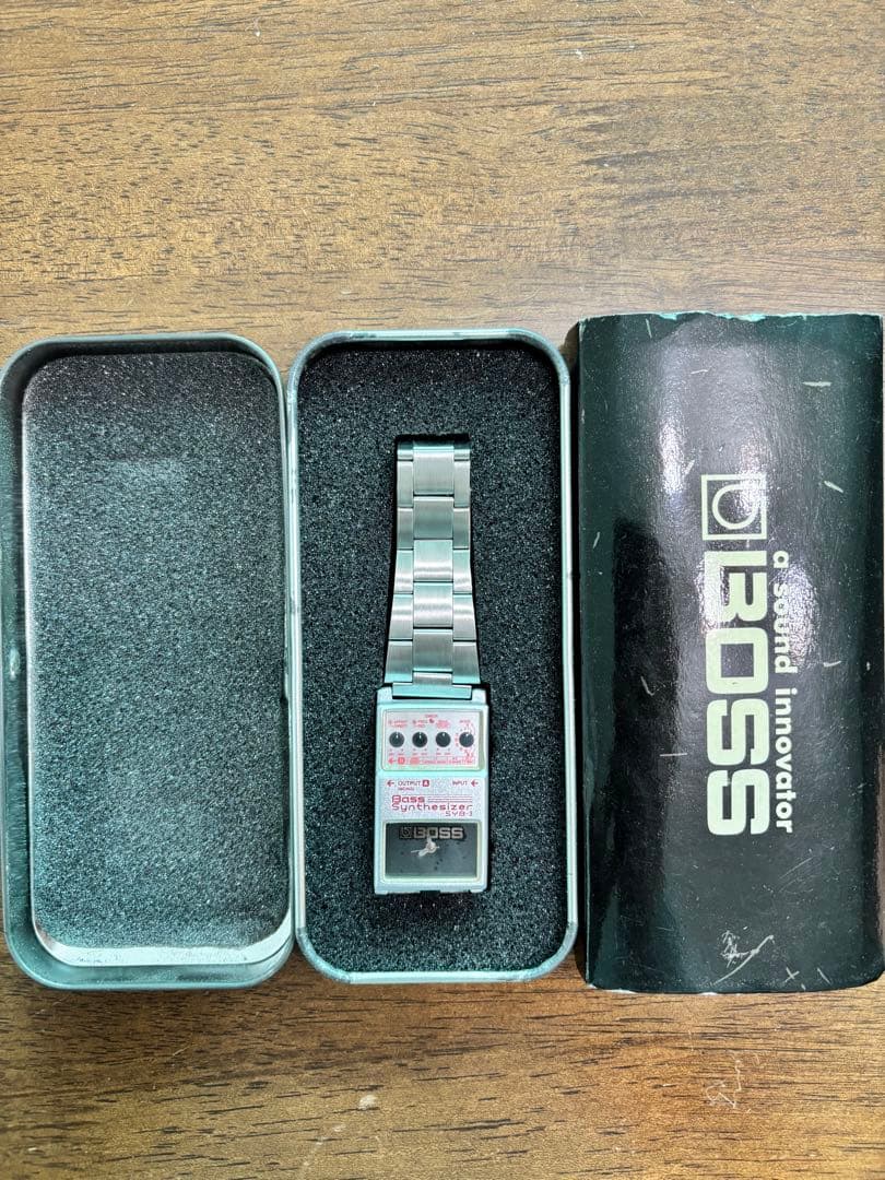 BOSS コンパクトエフェクター型　腕時計　ノベルティ　おまけ付き 腕時計