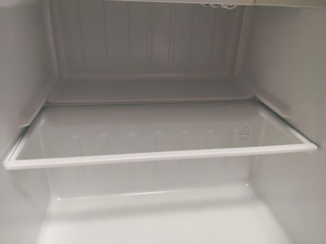 ヘアライン調　小型冷蔵庫　おまけ付き