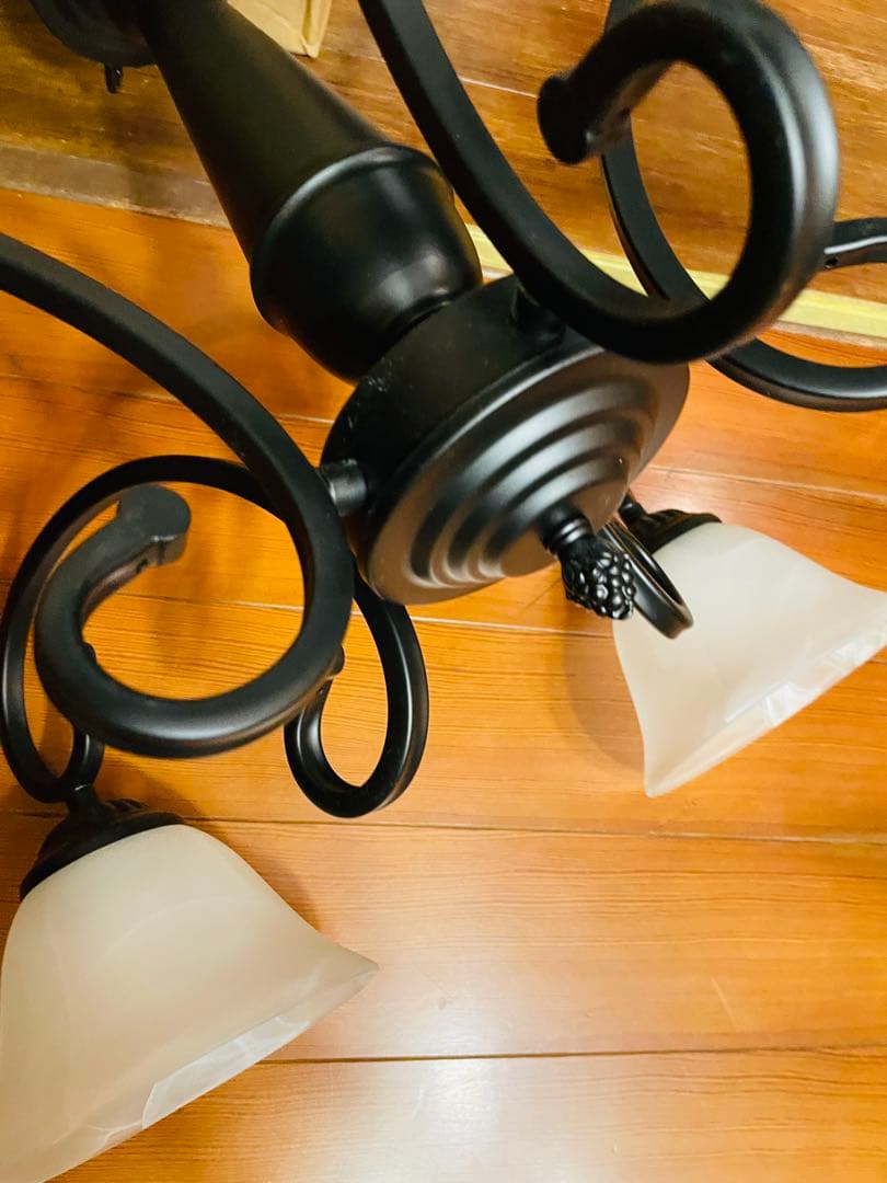 天井照明 シャンデリア 5灯 黒 マットブラック シンプル モダン レトロ