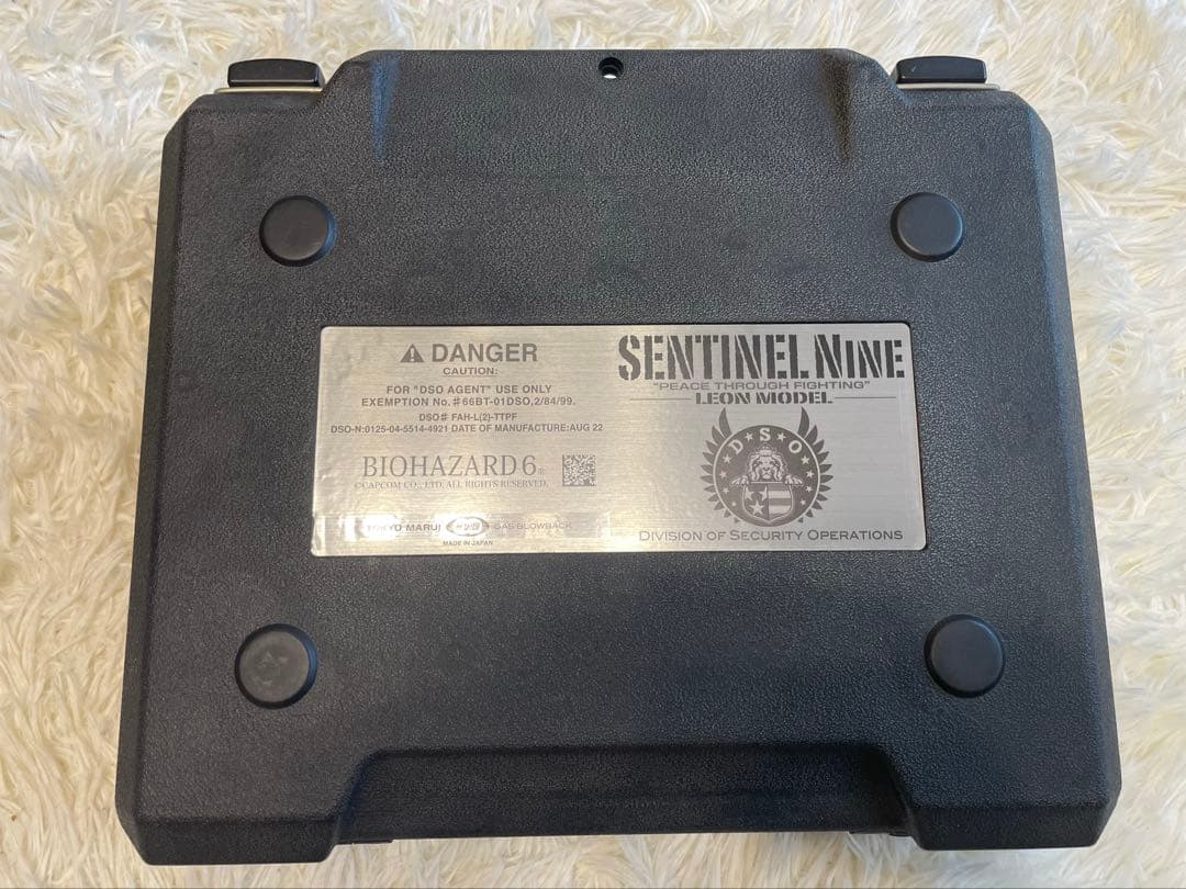 完全限定品　東京マルイ センチネルナイン レオンモデル バイオハザード6