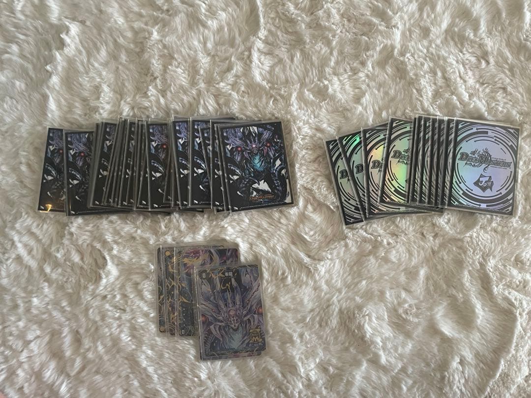 デュエマ　ドラガンザーグデッキ　3重スリーブ