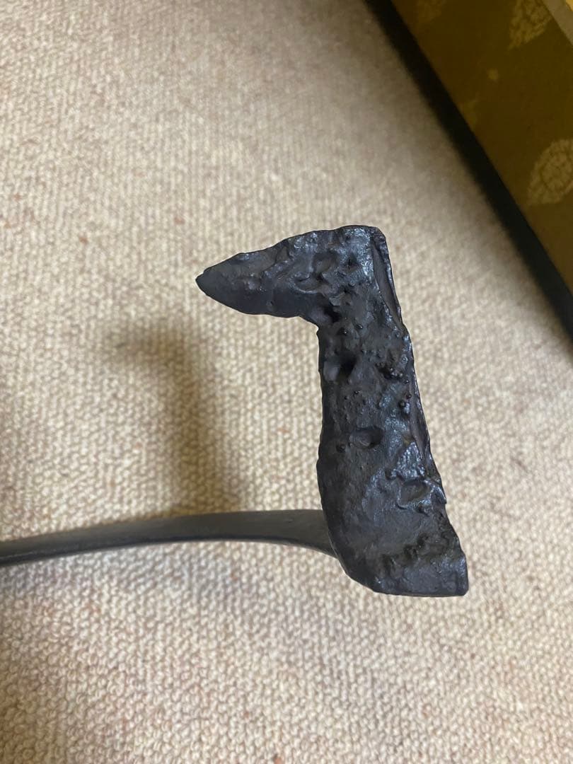 笹爪　虫喰　風炉五徳　釜師　畠春斎氏作　共箱入