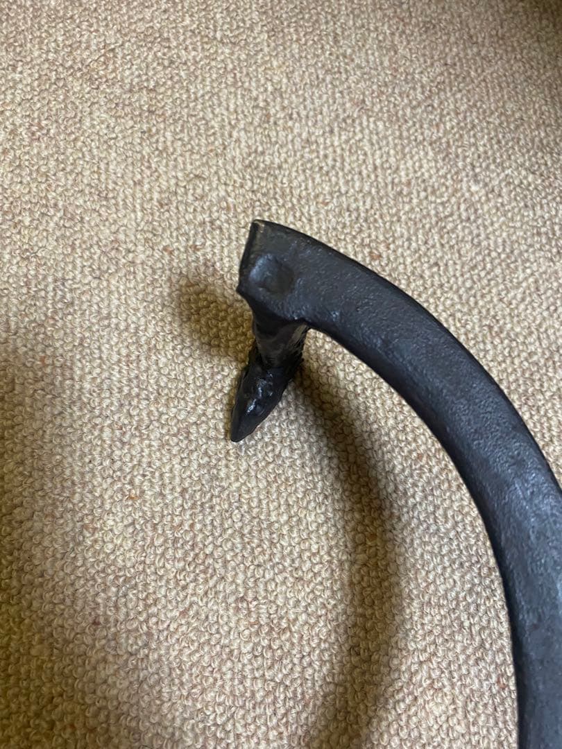 笹爪　虫喰　風炉五徳　釜師　畠春斎氏作　共箱入