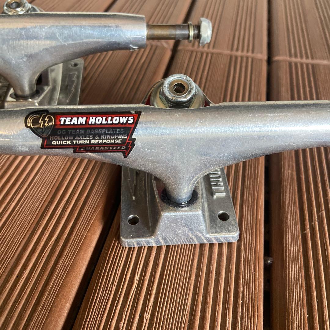 新品 THUNDER サンダー トラック ホローライト 147 ハイ 8インチ