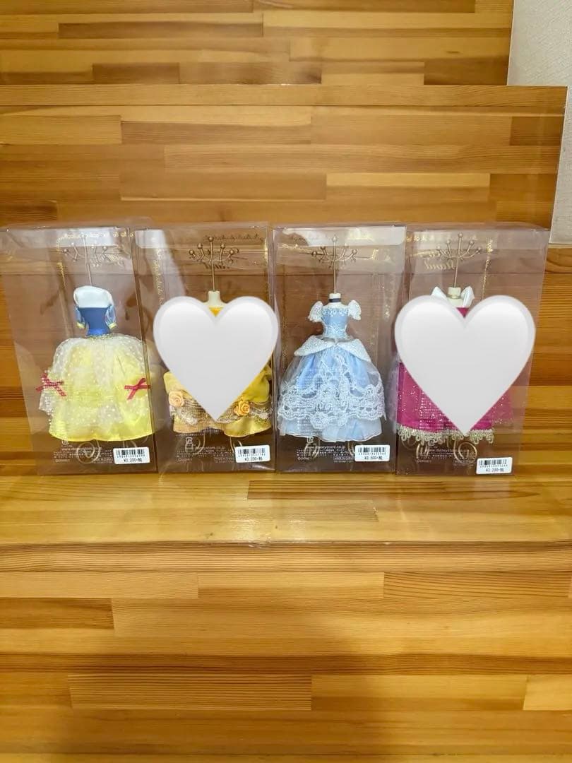 ディズニープリンセス　アクセサリースタンド　ドレススタンド　13点セット