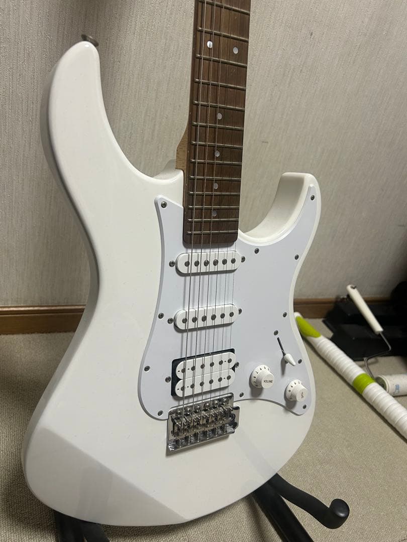 ギター Pacifica012