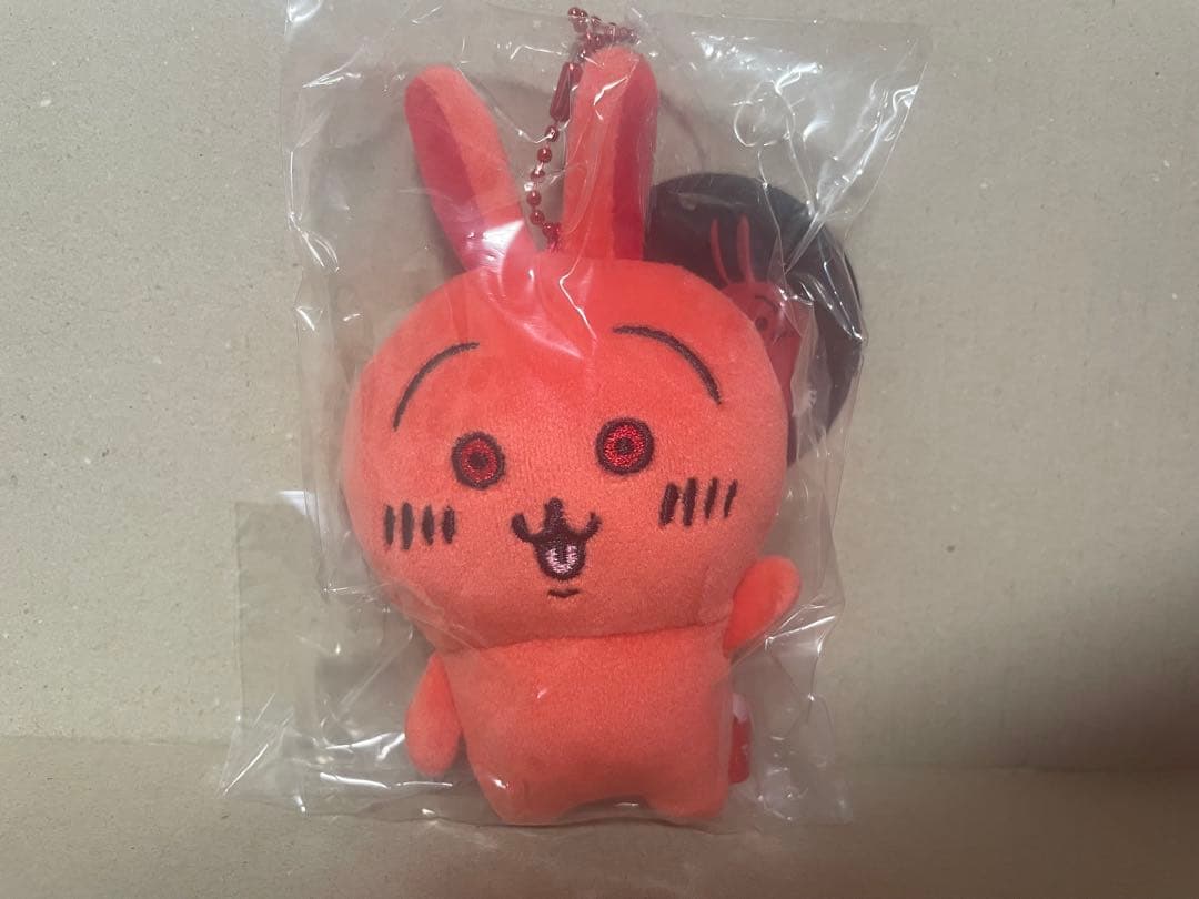 ちいかわ　あかいうさぎマスコット　【初期】