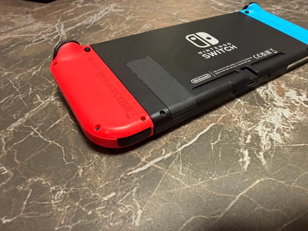 Nintendo Switch ネオンブルー/レッド 本体 + ピクミン4