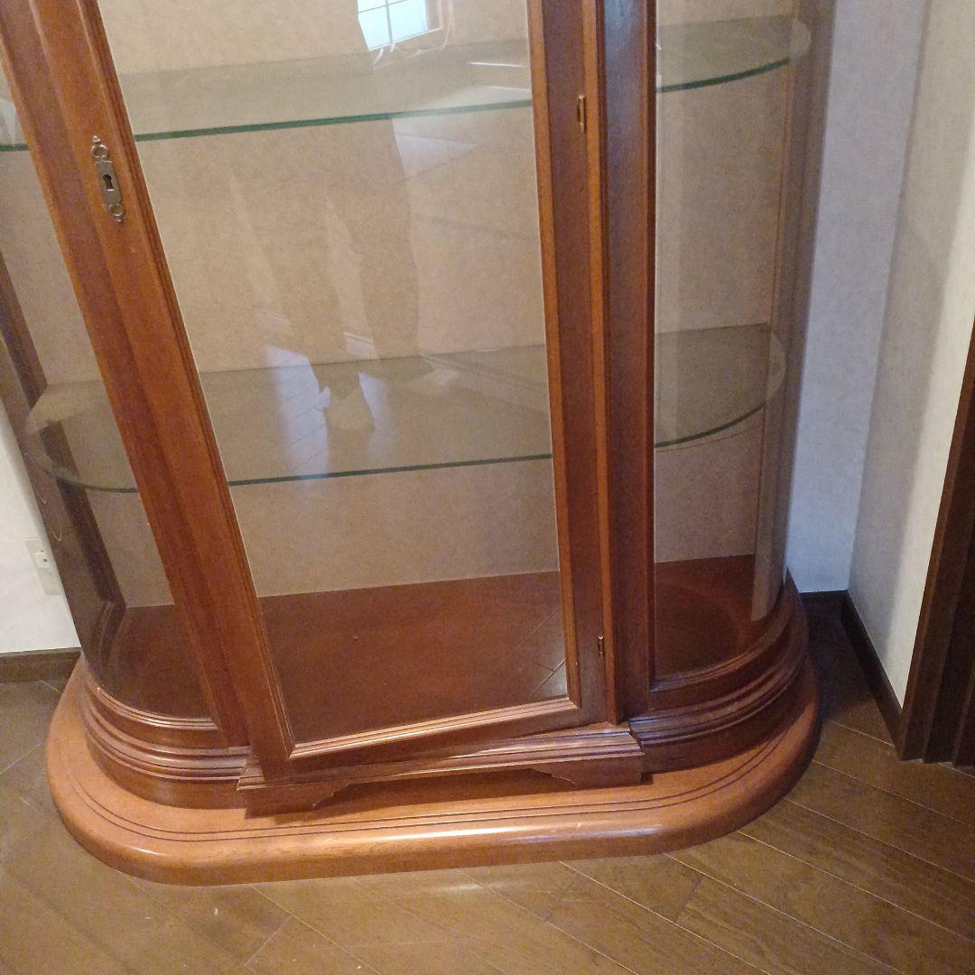 木製ガラスキャビネット 3段 内蔵ライト付き