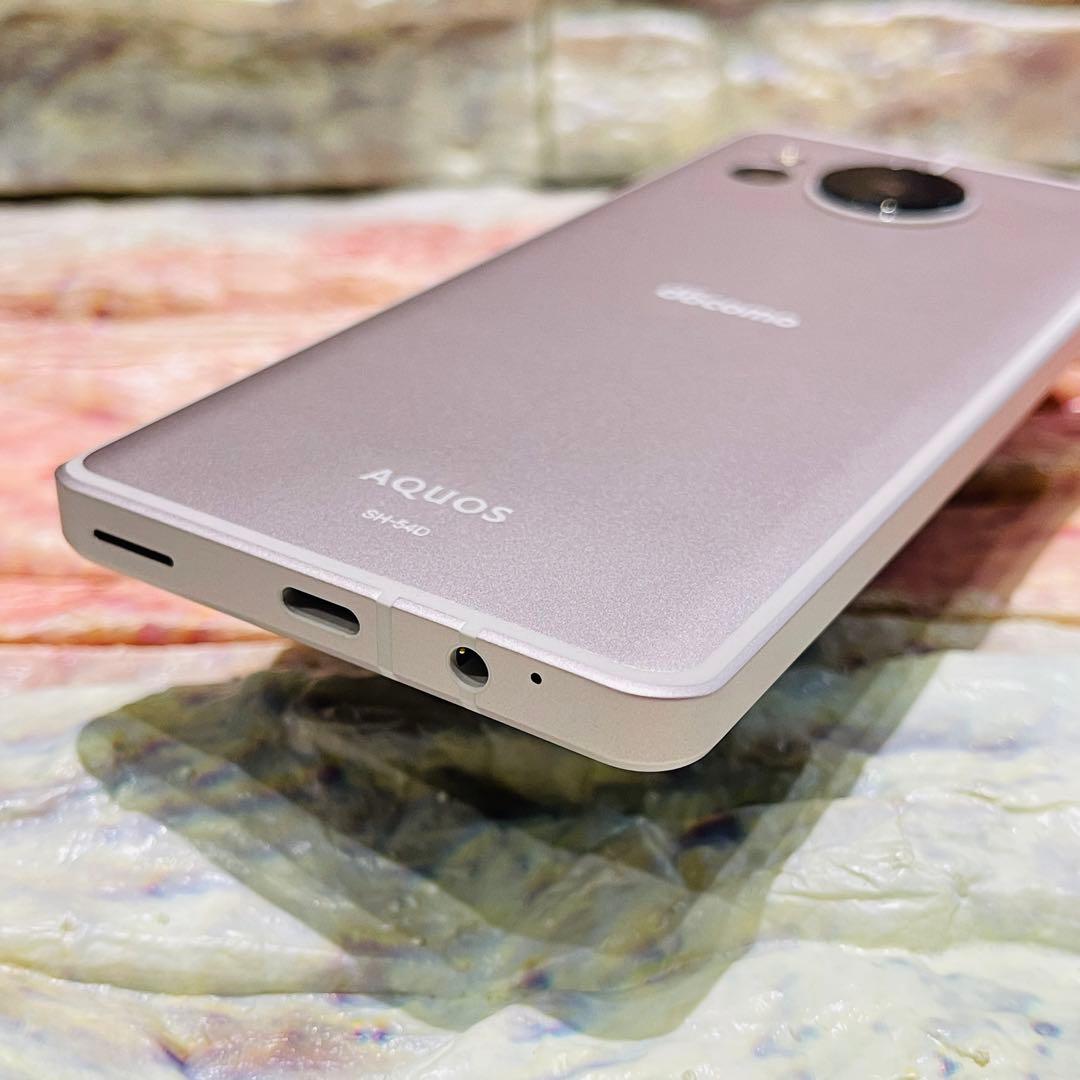 美品 SIMフリー AQUOS sense8 128GB ライトカッパー