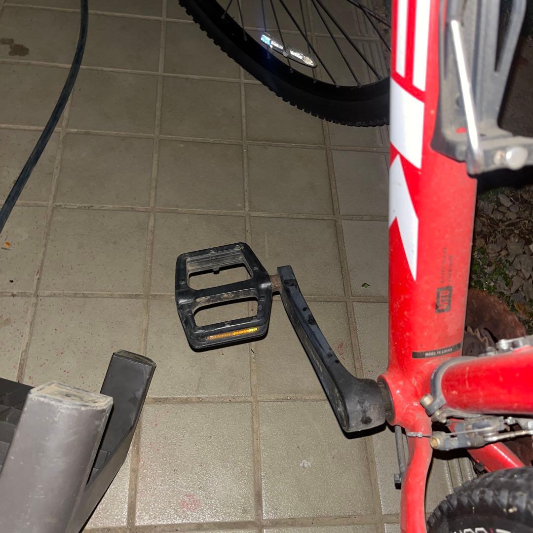 TREK MARLIN マウンテンバイク レッド