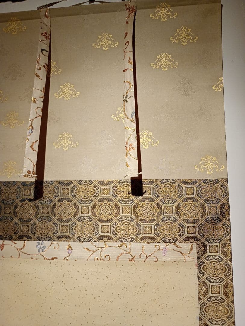 【茶道具】大徳寺　小林太玄和尚筆　朱紙色紙軸装「寿」正月掛け 軸Ｃ104