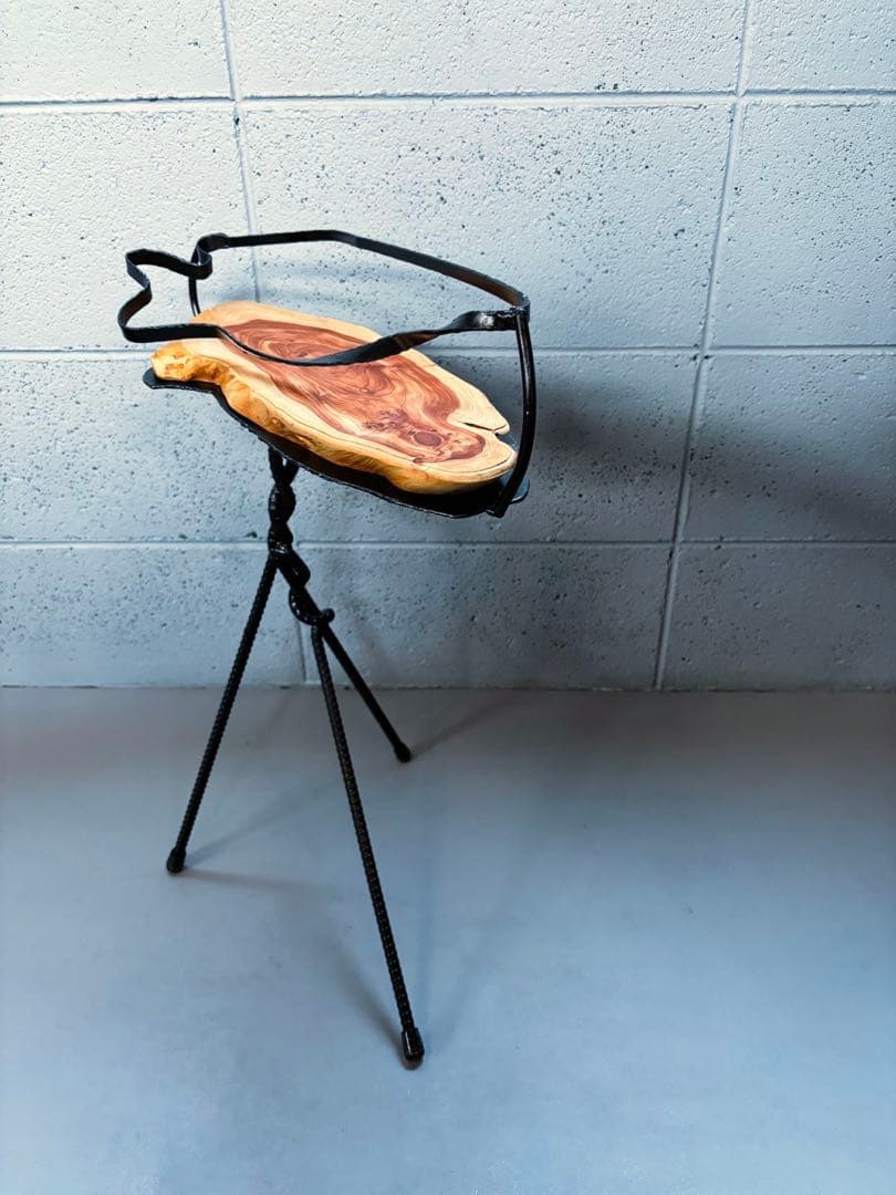 貝塚伊吹サイドテーブル観葉植物一輪挿し花台コーヒーテーブルナイトテーブル