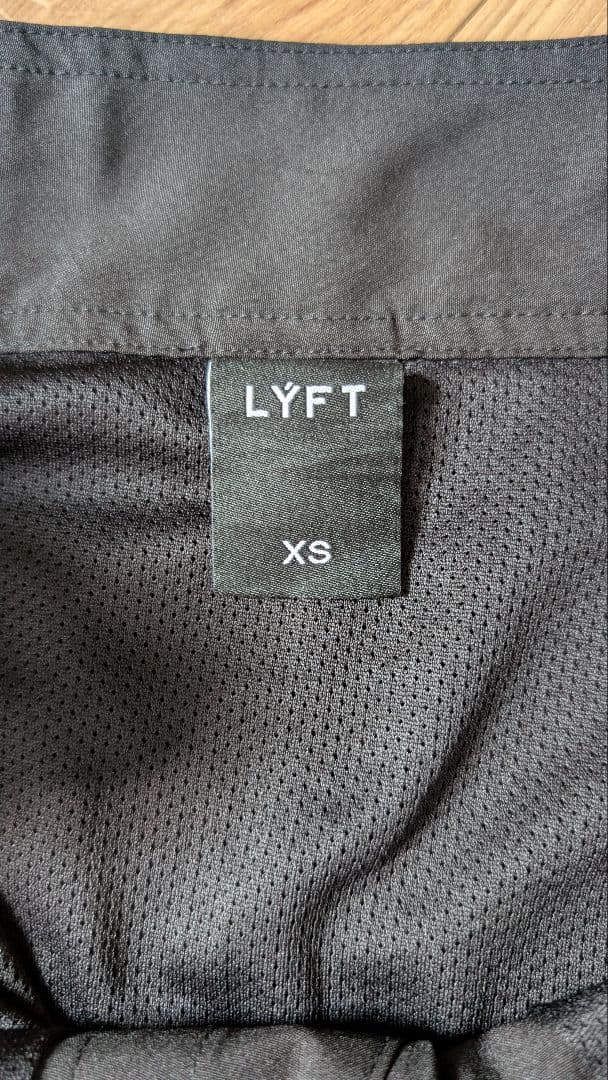 LYFT ブラック ボードショーツ XS