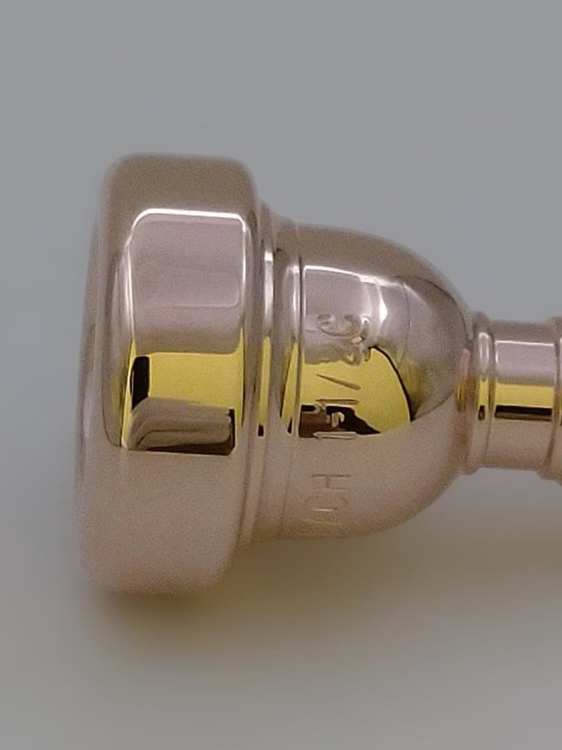 Bach　トランペットマウスピース　1-1/2C　ピンクゴールド