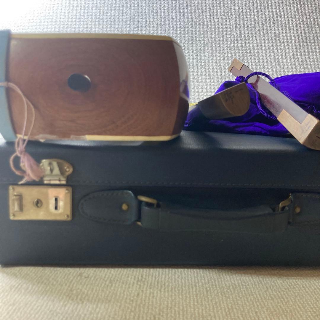 三味線 茶色 青 付属品あり　皮破れてます