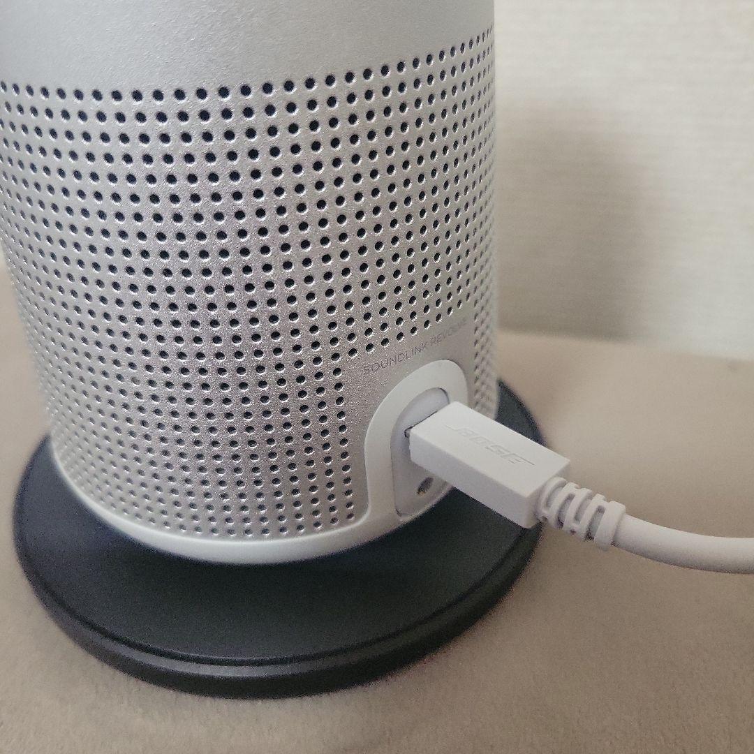 Bose SoundLink Revolve ワイヤレススピーカー（充電器付き）