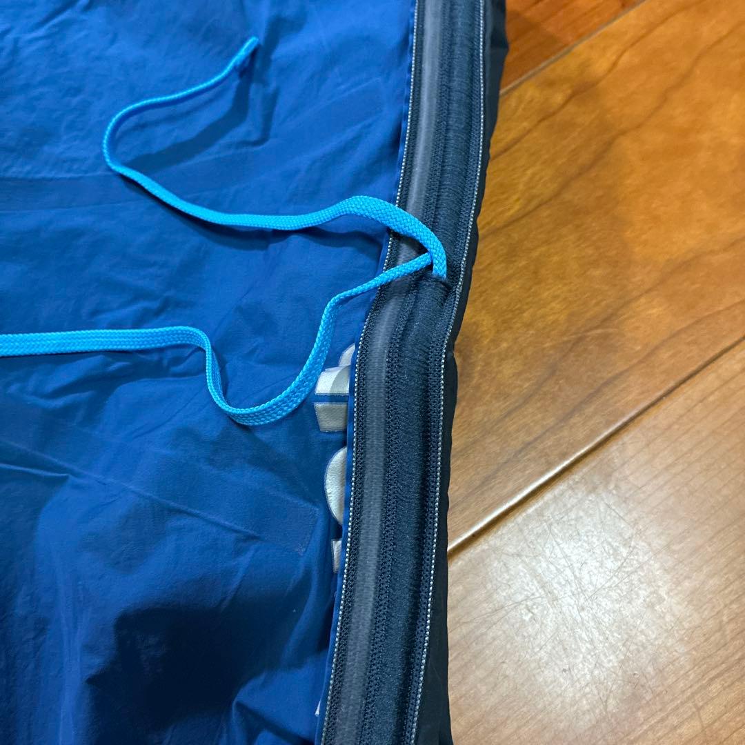 arena 競泳水着 青色 ドローストリング付き