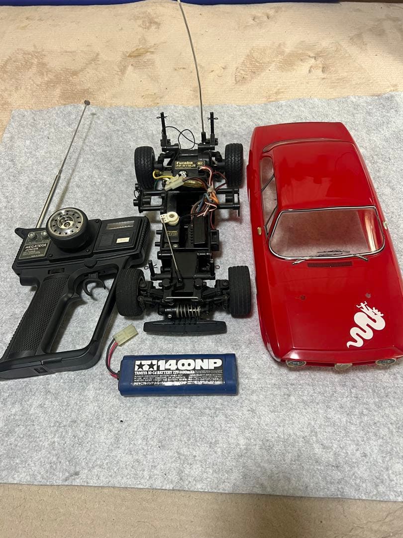 タミヤ　アルファロメオ　GTV ラジコン　　ジャンク