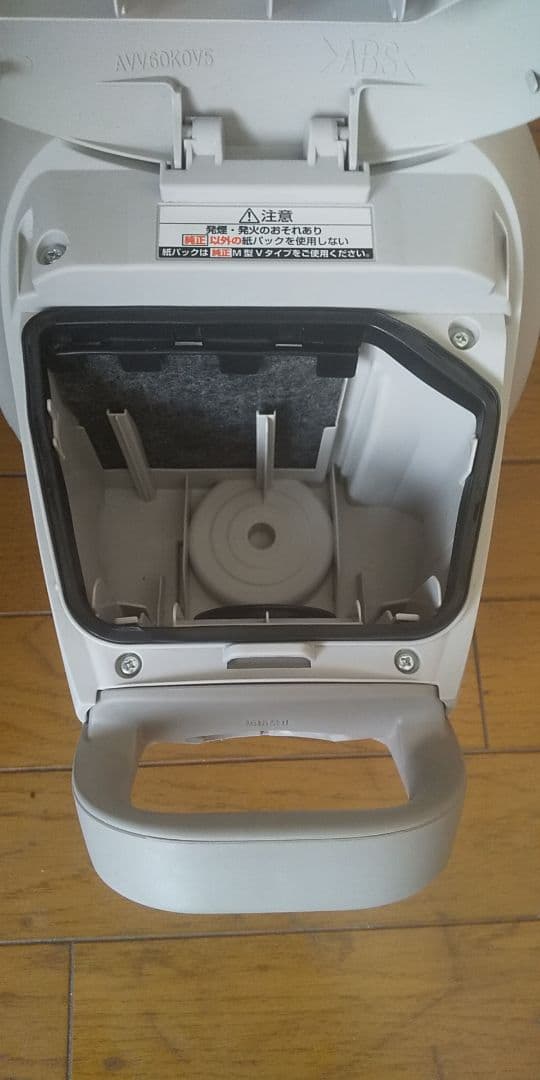 23年製❗軽量型、パナソニック、紙パック式掃除機(パワーノズル)