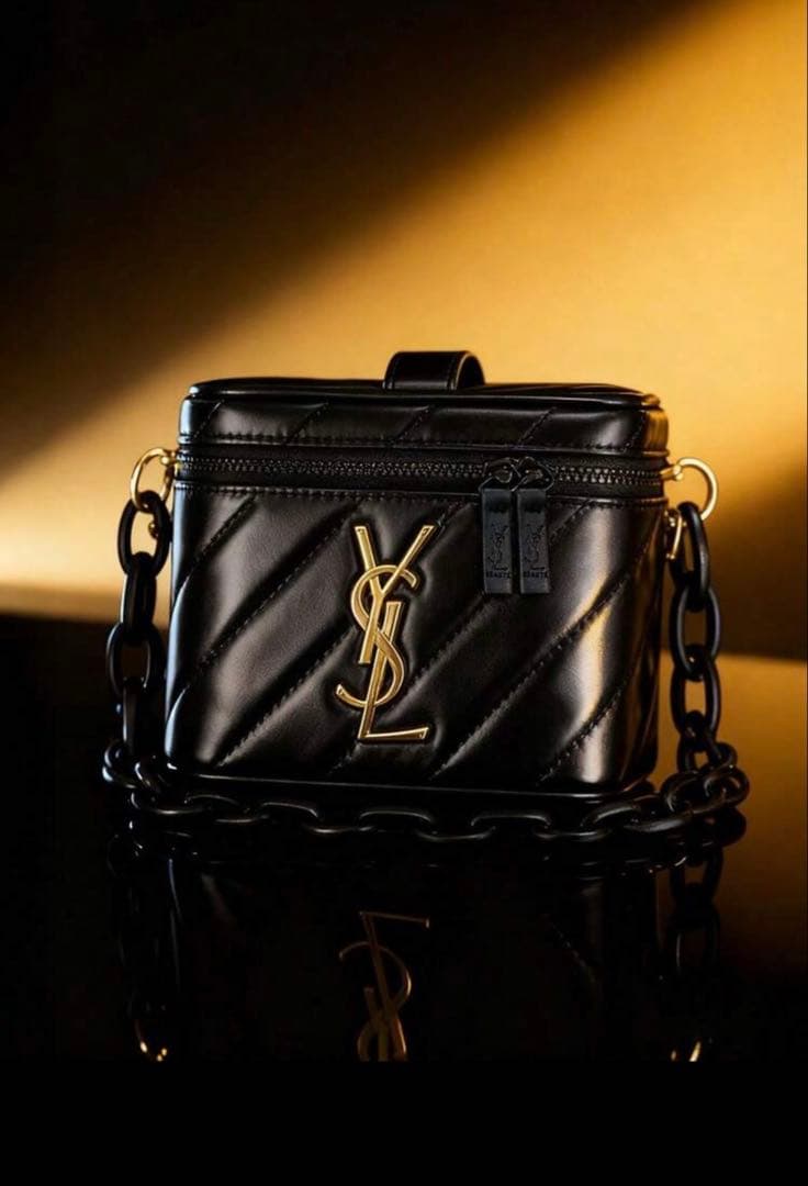 即日発送 最安値 イヴサンローランボーテ バニティショルダーバッグ YSL
