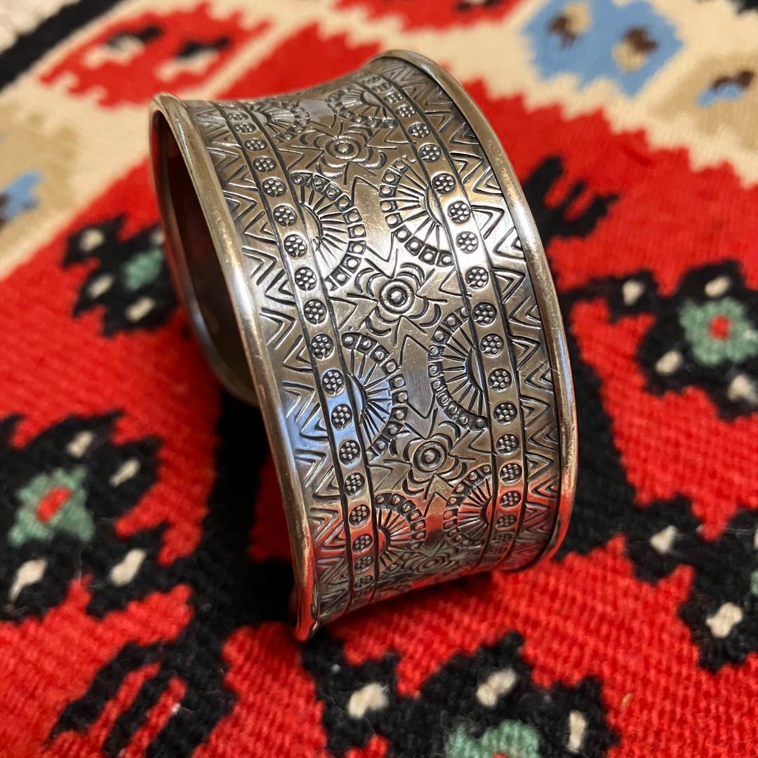 カレンシルバー　バングル　②