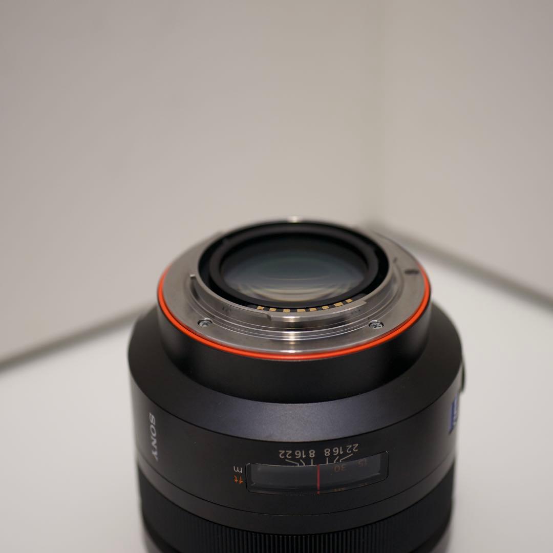 SONY ZEISS Planar T＊ 85mm F1.4 ZA