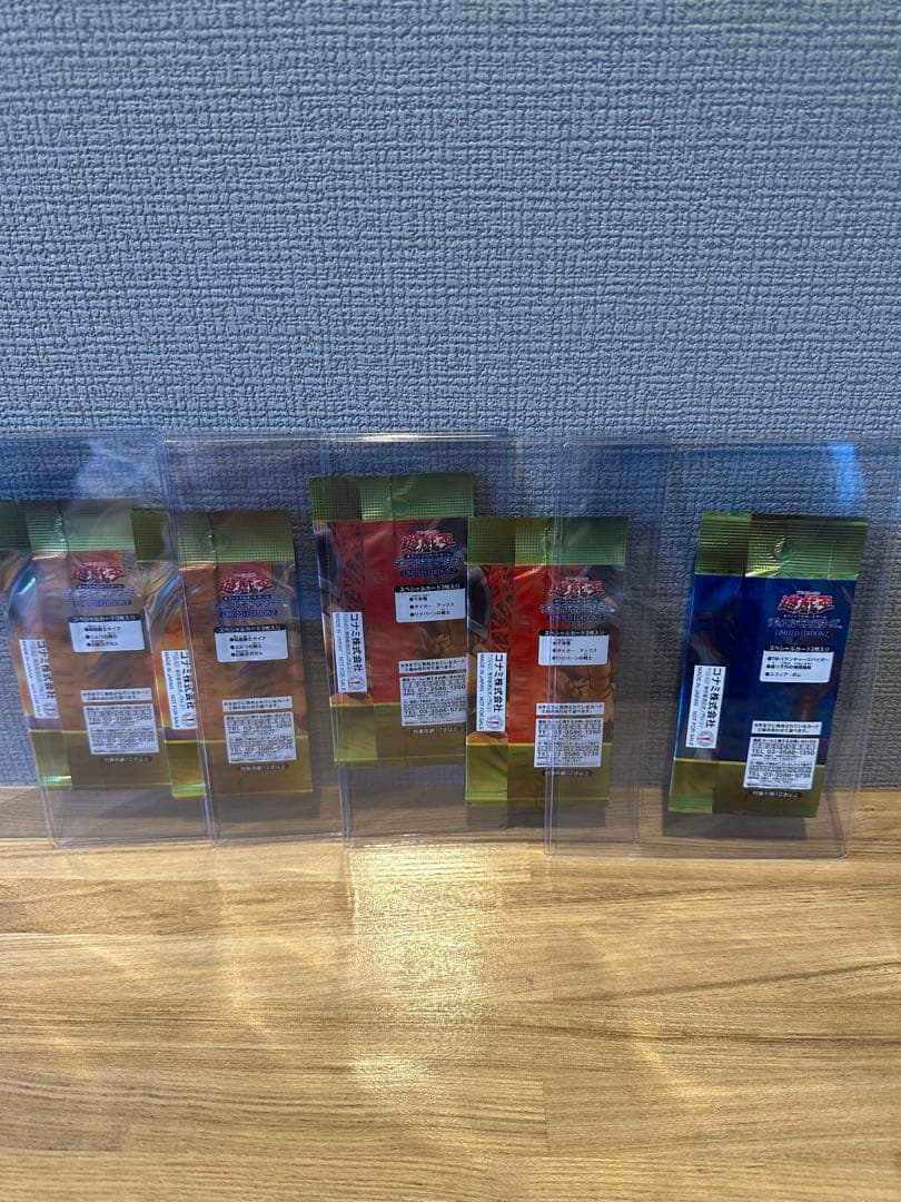 遊戯王　未開封パックとシングルカード　まとめ売り