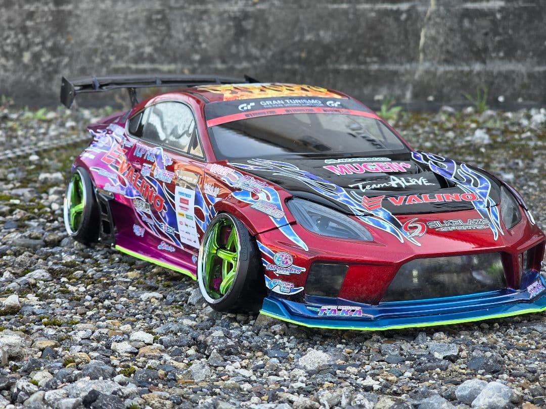 アディクション　GR86 　中村直樹選手アライブフーン仕様ラジコンホディ