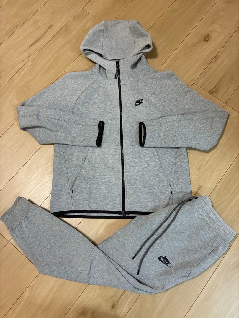 ナイキテックフリース セットアップ 上下 Sサイズ グレー ukファッション