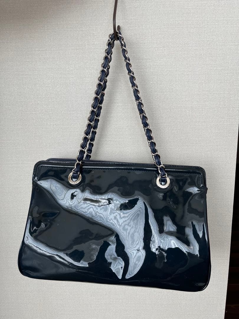 シャネルCC ココマーク　肩掛けリップスティク　 sanzoku