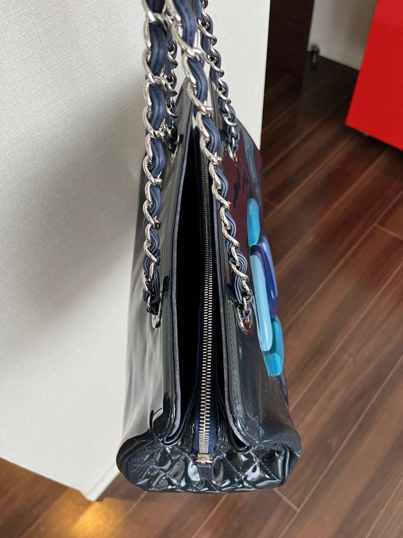 シャネルCC ココマーク　肩掛けリップスティク　 sanzoku