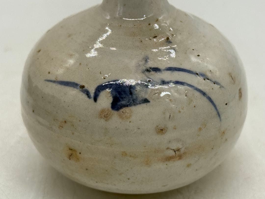 李朝　白磁に呉須紋　徳利形瓶① 高さ約11.8cm アンティーク送料込み0107