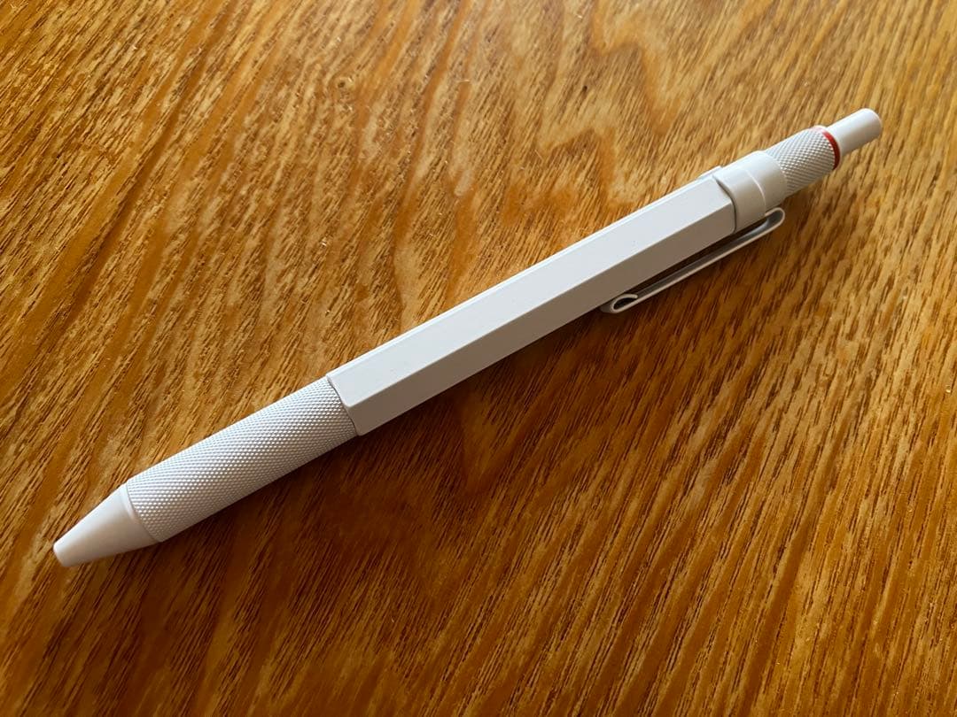 ロットリング600 3in1 ホルベインコラボ　ホワイト