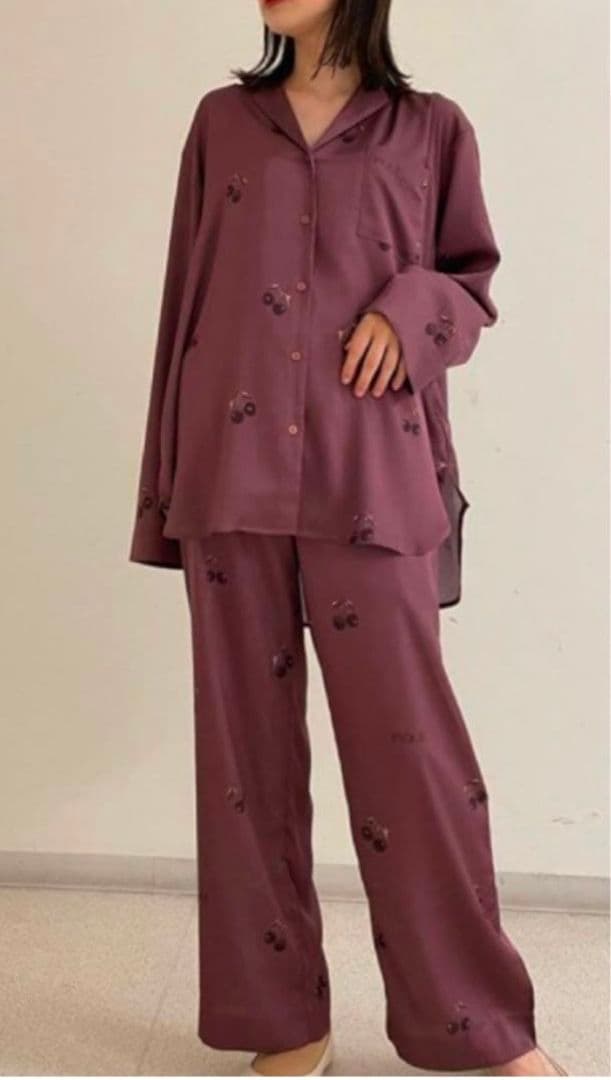 ジェラートピケ アーバンチェリー柄サテンシャツロングパンツ ワイン　完売品