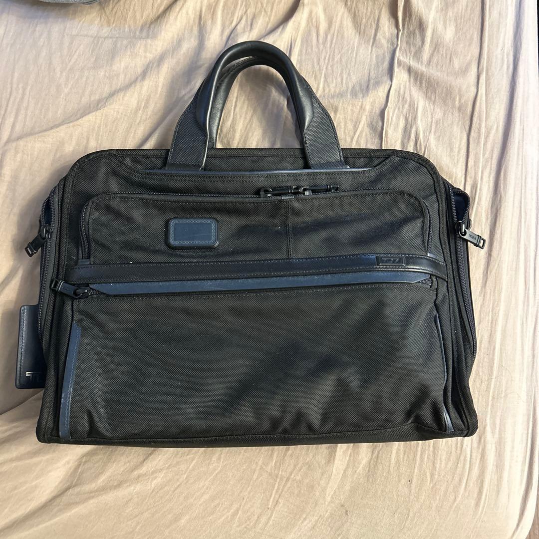 TUMI ビジネスバッグ 黒
